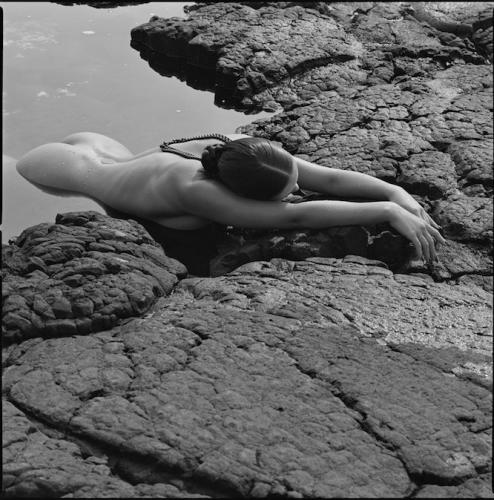 Guido Argentini<p class="titolo-immagine">EWA HAWAII LYNG IN A POOL#2013</p>